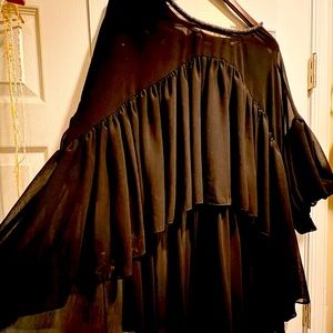 Sheer Hi-low blouse black